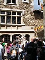 Perouges, Rue des Rondes, Fenetre medievale (1)